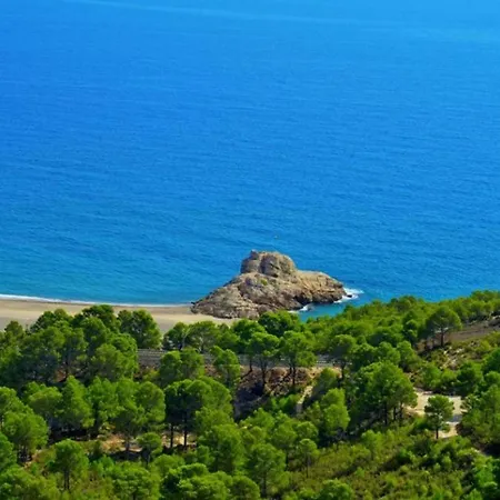 Refugi De Mar With Private Swimming Pool And Free Wifi Holiday home